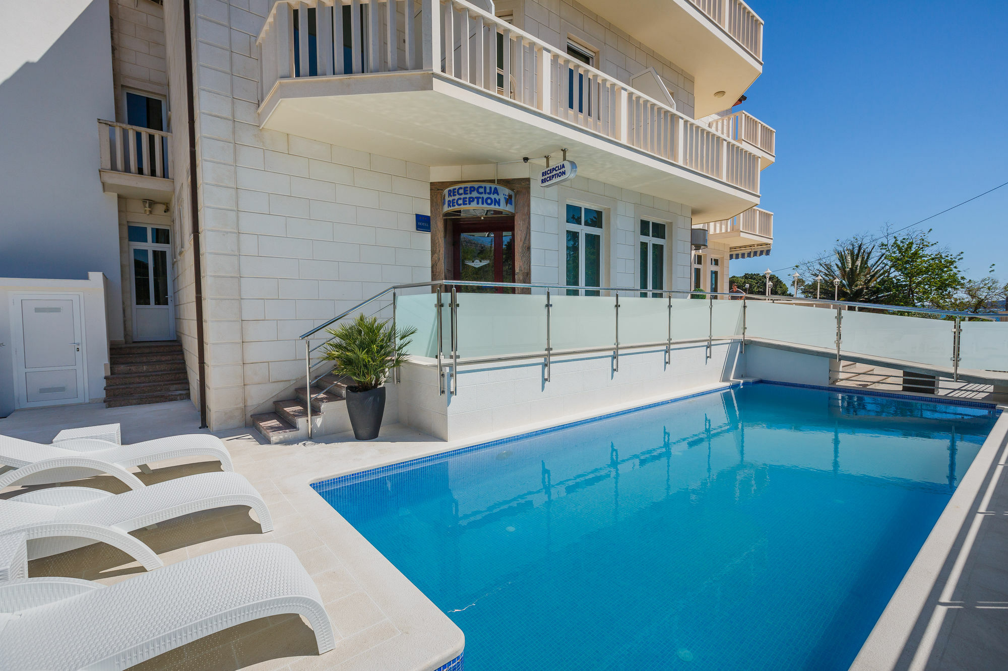 Hotel Villa Zarko Kaštel Stari Esterno foto