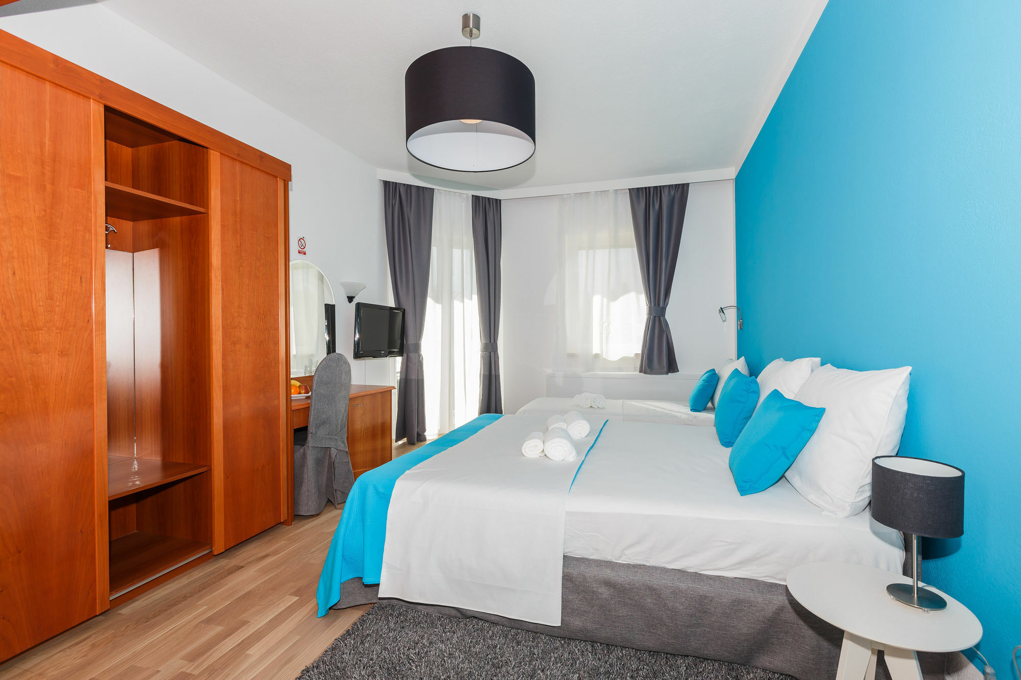 Hotel Villa Zarko Kaštel Stari Esterno foto